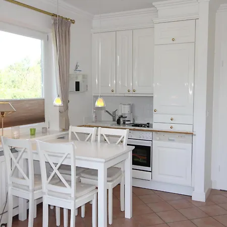 Apartment Feldmarkstrasse 4 F Wenningstedt-Braderup